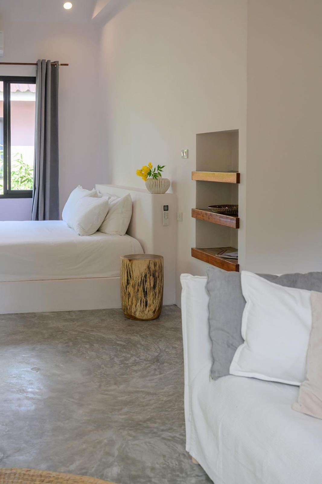 Boonya Swiss Home 恰洛克拉姆 外观 照片