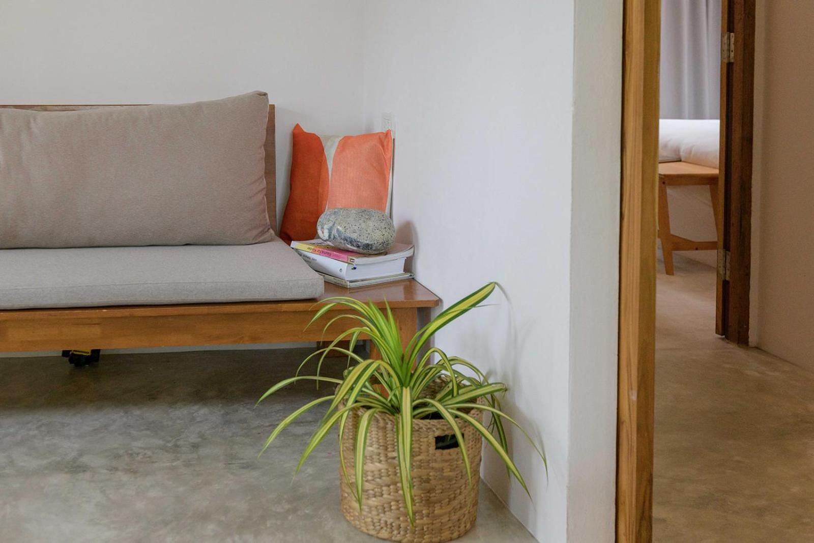 Boonya Swiss Home 恰洛克拉姆 外观 照片