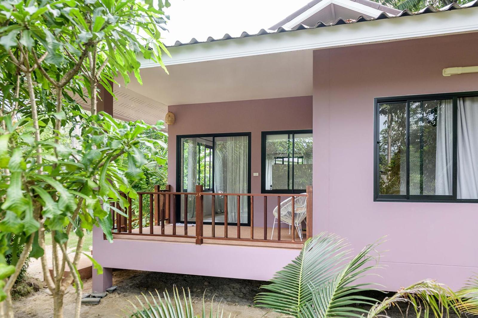 Boonya Swiss Home 恰洛克拉姆 外观 照片